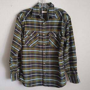 Ascend Flannel Shirt Mens Size Small Green Plaid Long Sleeve Pearl Snaps